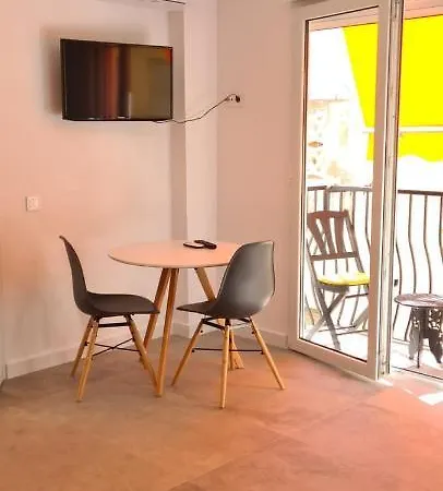 Апартаменты Estudio Elizondo 2 *